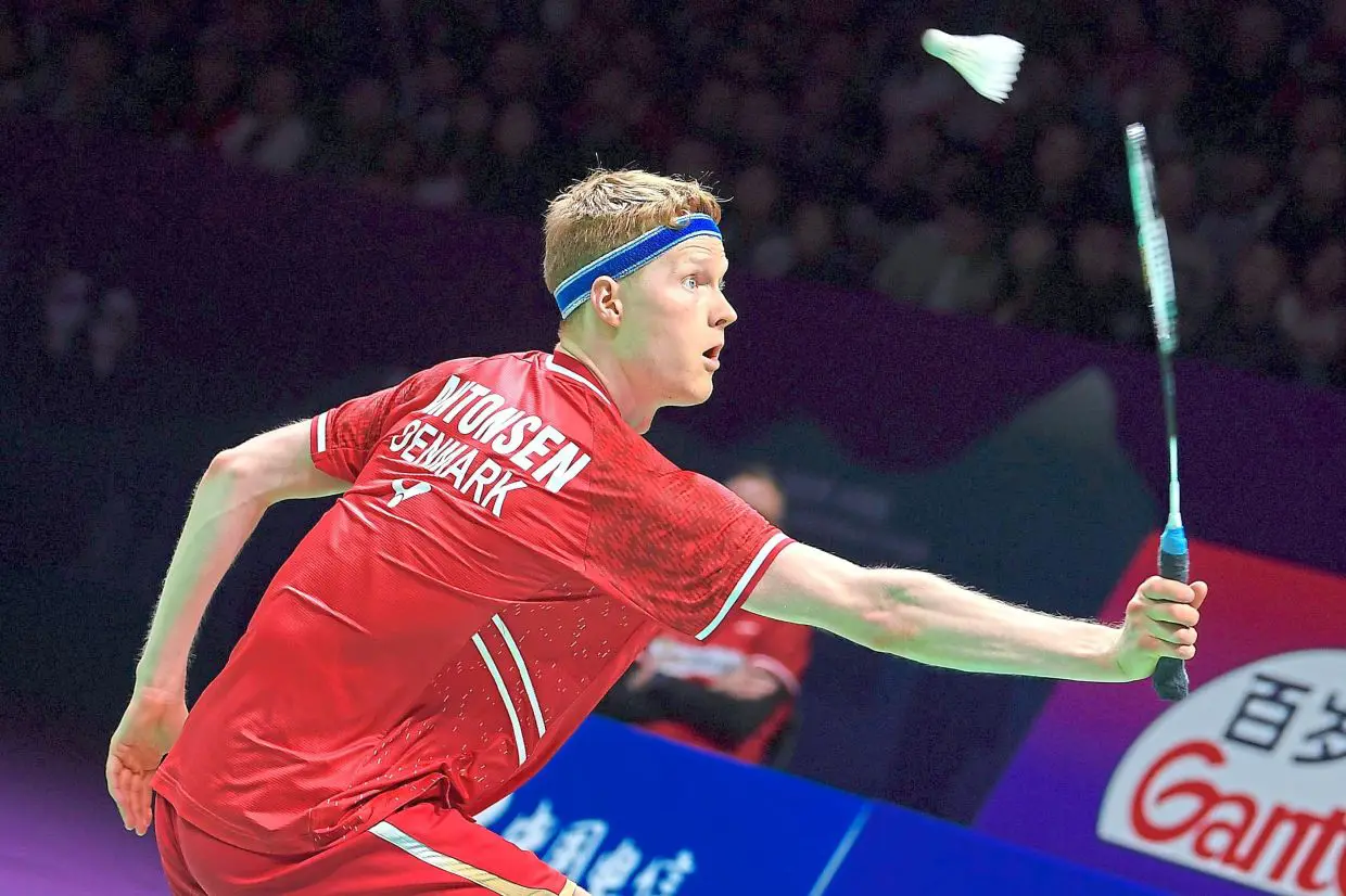 Phong cách thi đâu của Anders Antonsen\
