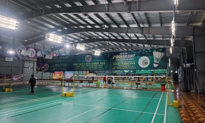 Review chi tiết sân cầu lông Hưng Phú tại quận 8