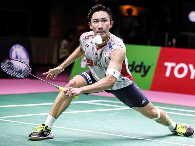 Chọn vợt cầu lông cho lối chơi tấn công