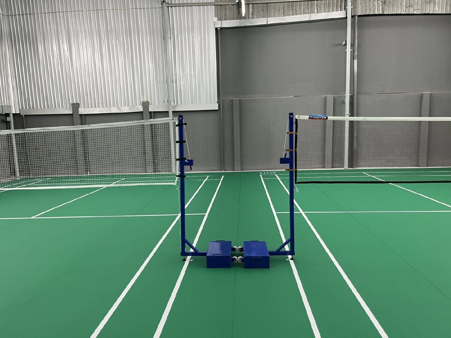 Tiêu chuẩn cột lưới cầu lông và vị trí lắp đặt