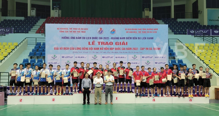 Lễ trao giải cầu lông đôi hỗn hợp 2022